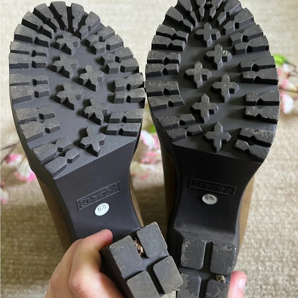 2 Lips Too Camel Platform Zipper Bootie - Size 6.5 - Picture 3 of 6